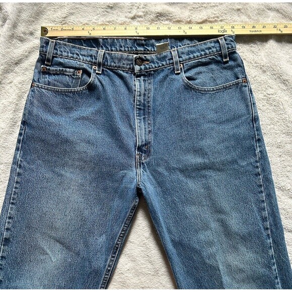Vintage 90s Levis 505 Jeans Mens Regular Fit Straight Leg Medium Wash Size 38x32 - Picture 5 of 9